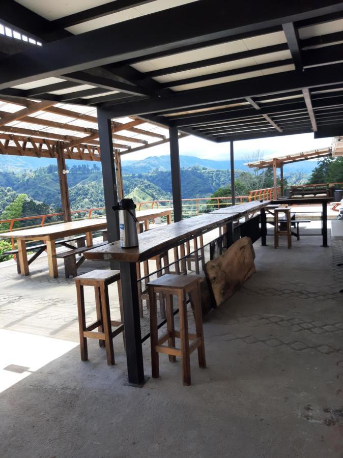 Alojamiento Rural San Francisco 萨兰托 外观 照片